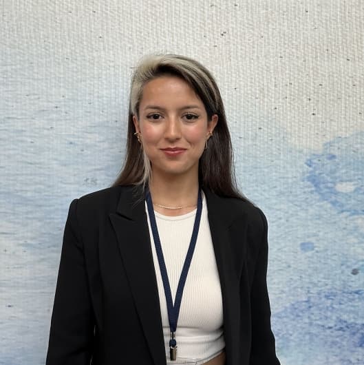Duygu Aydın — Dil ve Konuşma Terapisti