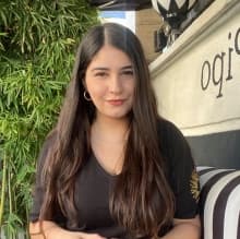 Hazal Öniz — Psikolog