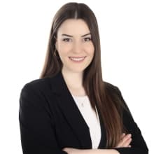 Ecem Aşık — Klinik Psikolog
