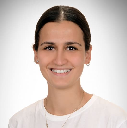 Elçin Tanık — Psikolog