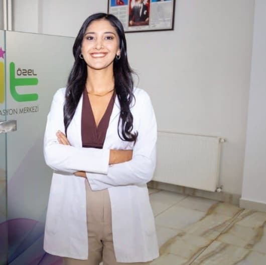 Esra Askan — Psikolog
