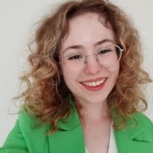 Alzira G. Uyar Gireyhan — Uzman Psikolog