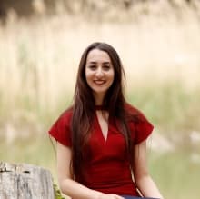Rumeysa Akın — Dil ve Konuşma Terapisti