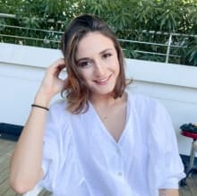 Ayşegül Emek — Klinik Psikolog