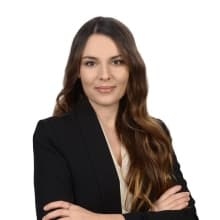 Özge İzdal — Psikolog