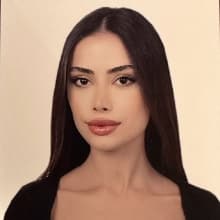 Reyhan Yalazer — Psikolog