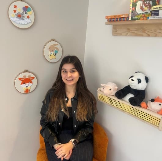 Sanem Bozkurt — Dil ve Konuşma Terapisti