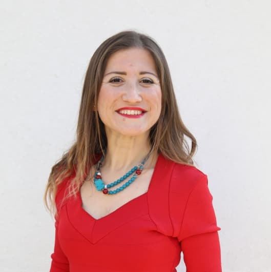 Özlem Demirci — Psikolog