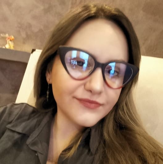 Kübra Özyazgan — Klinik Psikolog