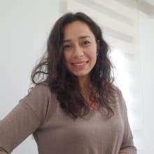 İlkay Dikmen Yetik — Dil ve Konuşma Terapisti