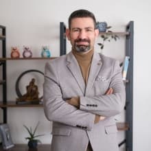Fahrettin Özçelebi — Psikolog