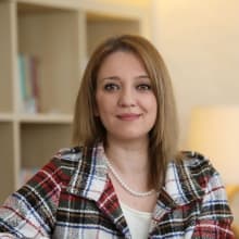 Nesli Zağlı — Uzman Psikolog